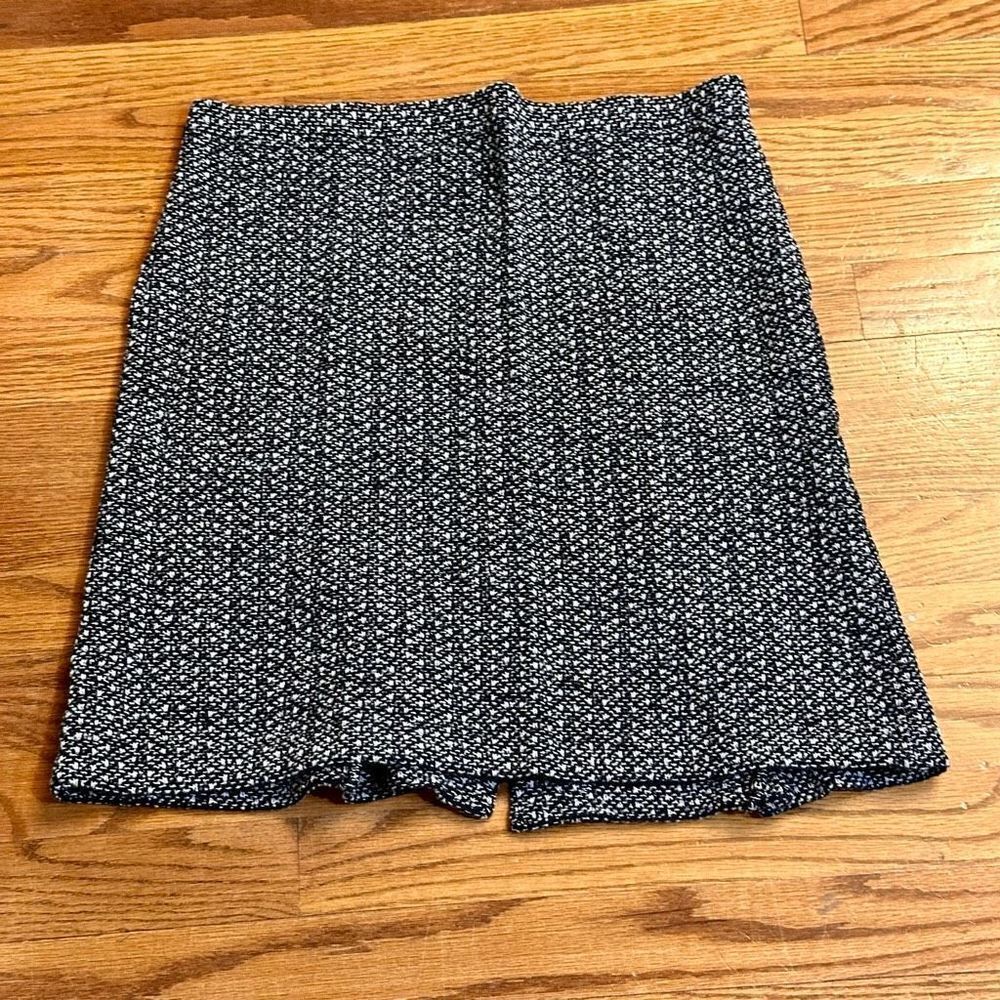 St. John Stretch Knit Pencil Skirt